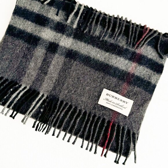 Burberry Cashmere Gray Plaid Print Made in Scotland Scarf - Picture 1 of 9